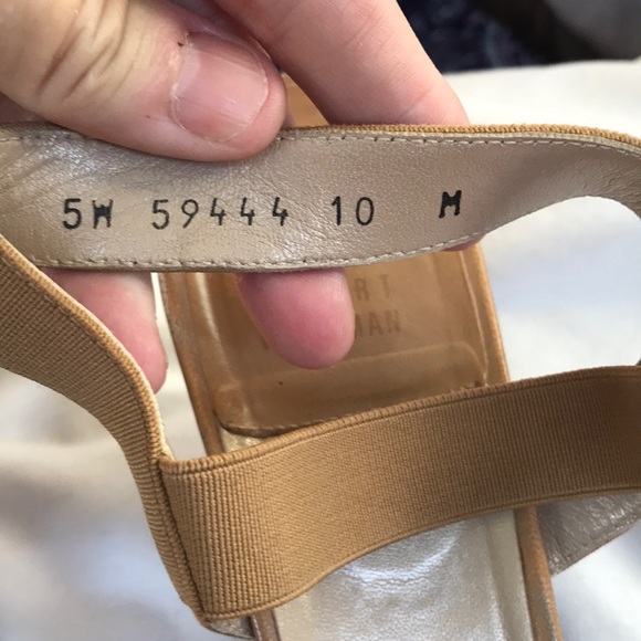 Final Markdown !Stuart Weitzmann kitten heels - Picture 3 of 12